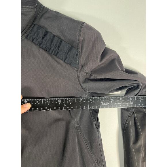 Lululemon Women's Black Run Bandit Windbreaker Faded Outerwear Jacket Size 4 - Picture 4 of 8